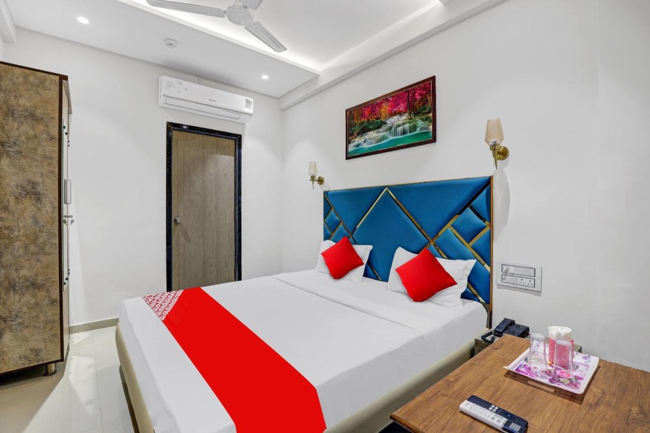 Hotel O Shree Palace Utrān Екстериор снимка